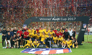 Audi Cup 2017 | Liverpool - Atlético de Madrid | Celebración Copa