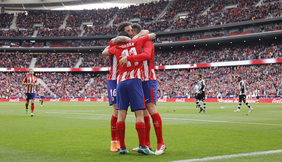 Temp 17/18 | Atlético de Madrid - Levante | Jornada 32 | 15-04-18 | Celebración Torres