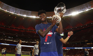 Temporada 2018-2019 | Celebración Supercopa de Europa | Thomas