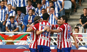 Temporada 2013/2014 Real Sociedad - Atlético de Madrid Los jugadores celebrando el gol de Villa