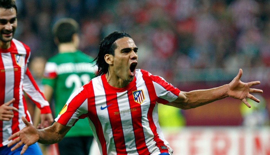 Falcao en Bucarest