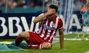 Diego Costa se lamenta tras fallar una ocasión de gol
