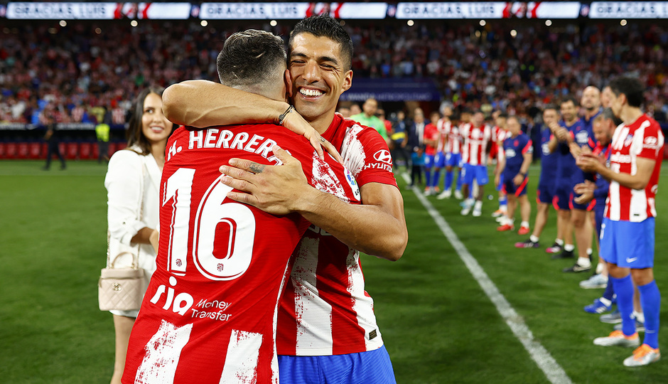Temporada 21-22 | Atlético de Madrid - Sevilla | Homenaje Herrera y Luis Suárez