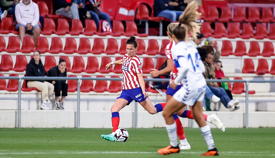 Temp. 22-23 | Atlético de Madrid Femenino - UDG Granadilla | Van Dongen