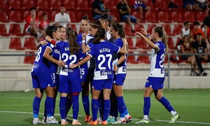 Las nuestras celebran uno de los goles de Sheila