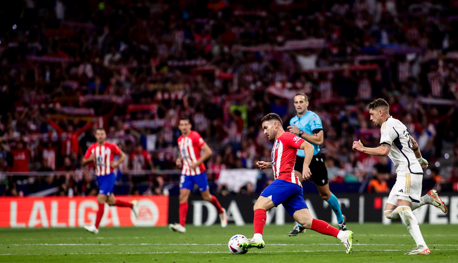 Temp. 23-24 | Atlético de Madrid - Real Madrid | Javi Galán
