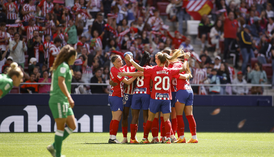 Temp. 23-24 | Cívitas Metropolitano | Atlético de Madrid Femenino - Real Betis | Piña