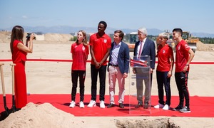 Ciudad del Deporte momento primera piedra
