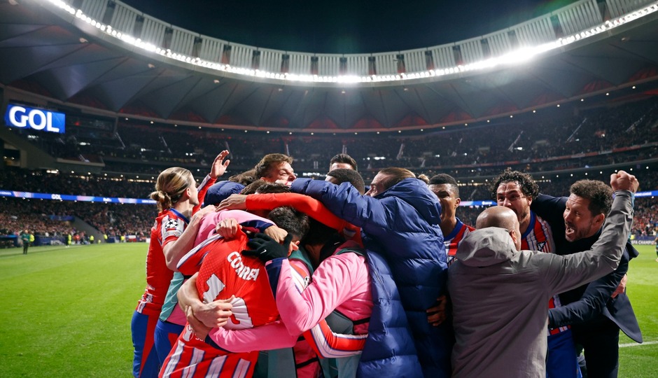 Temp. 24-25 | Champions League | Atlético de Madrid - Bayer Leverkusen | Celebración Julián Alvarez