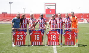 Temp. 24-25 | Atlético Femenino - Levante Badalona | Homenaje camisetas