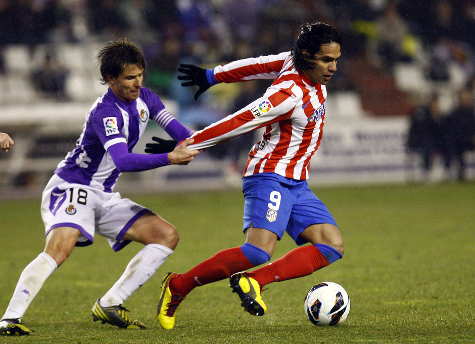 Temporada 2012-13. Falcao fue una pesadilla para la defensa del Real Valladolid en Zorrilla. 