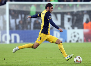 Temporada 14-15. Juventus-Atlético. Mario Suárez se dispone a golpear el esférico. Foto: Ángel Gutiérrez