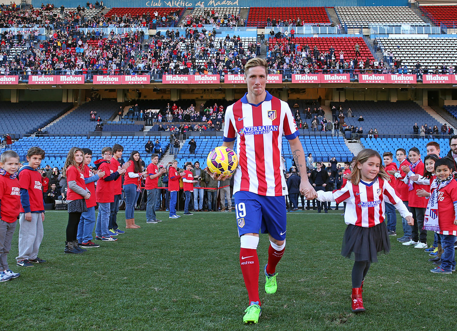 Presentación de Fernando Torres. Durante el pasillo.