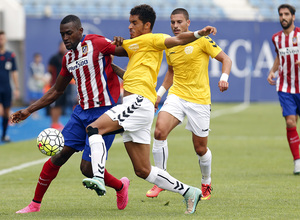 Primer partido de Jackson. Triangular disputado en Butarque. El jugador colombiano disputa un balón