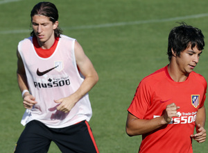 temporada 15/16. Entrenamiento en la ciudad deportiva de Majadahonda. Óliver y Filipe corriendo durante el entrenamiento
