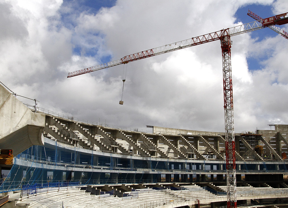 Detalle del estado de las obras en la grada alta e intermedia del fondo norte del Nuevo Estadio