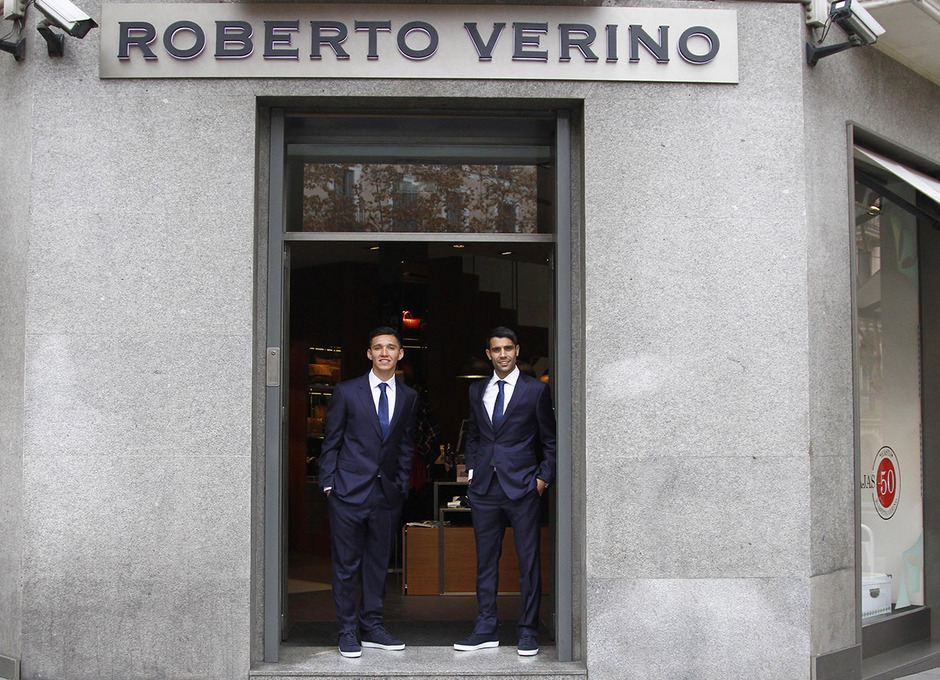 Temporada 2015-2016. Augusto y Kranevitter se prueban los trajes de Roberto Verino.