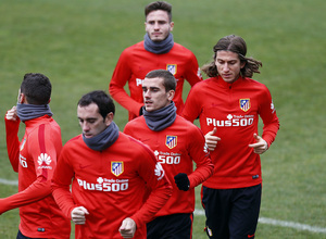 temporada 15/16. Entrenamiento en la ciudad deportiva de Majadahonda. Jugadores corriendo durante el entrenamiento