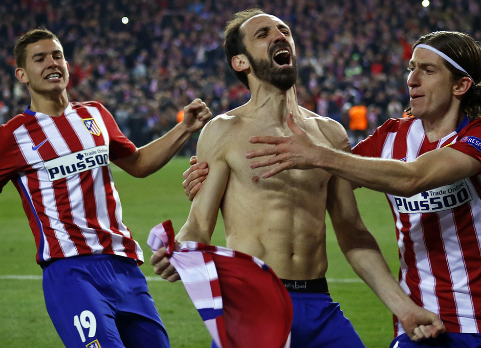 temp. 2015-2016 | Atlético de Madrid - PSV | Juanfran y Simeone