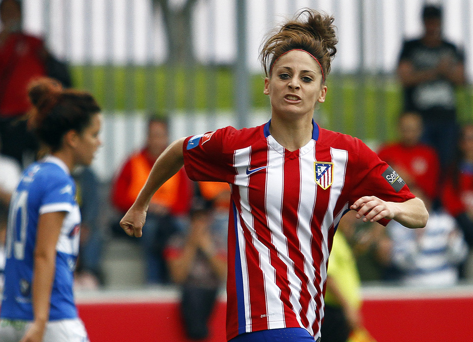 Temporada 2015/2016. Atlético de Madrid Féminas - Granadilla Tenerife. Esther González celebra el gol. 