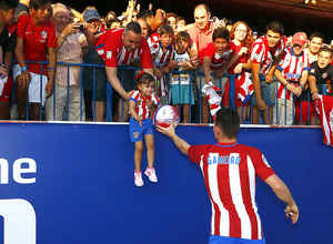 Temp. 2016/2017. Presentación de Kevin Gameiro | Estadio Vicente Calderón 