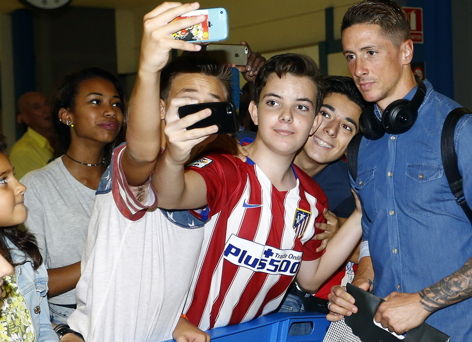 Fernando Torres fue uno de los más aclamados por nuestros aficionados en la llegada a Valencia
