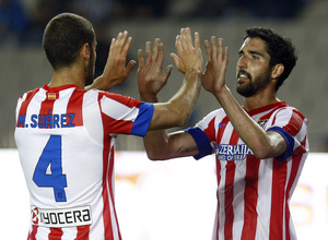 Temporada 2012-2013. Amistoso en Azerbaijan. Raúl García y Mario celebran un gol
