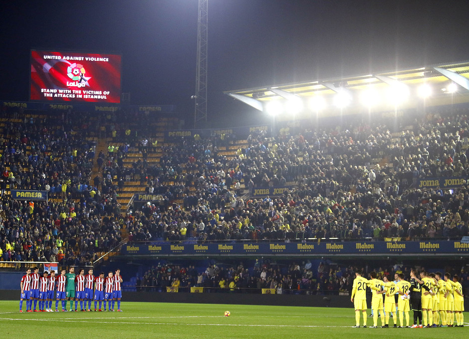 Temp. 16/17 | Villarreal - Atlético de Madrid | Minuto de silencio