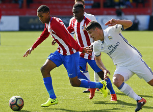 Temporada 2016-2017. Partido entre el Atlético de Madrid Juvenil División de Honor contra el Real Madrid. 04_03_2017. Manny.