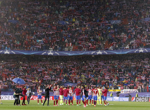 Temp. 16/17 | Atlético de Madrid - Real Madrid | Ovación final