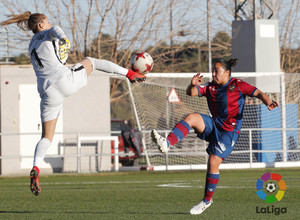 Temp. 17-18 | Levante - Atlético de Madrid Femenino | Lola Gallardo