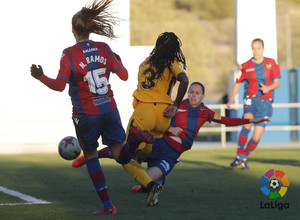 Temp. 17-18 | Levante - Atlético de Madrid Femenino | Ludmila