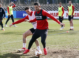 Entrenamiento | 19-02-18 | Fernando Torres y Vitolo