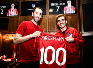 Temporada 17/18 | Atlético - Leganés | La otra mirada | Griezmann y Godín, gol 100. (Ángel)