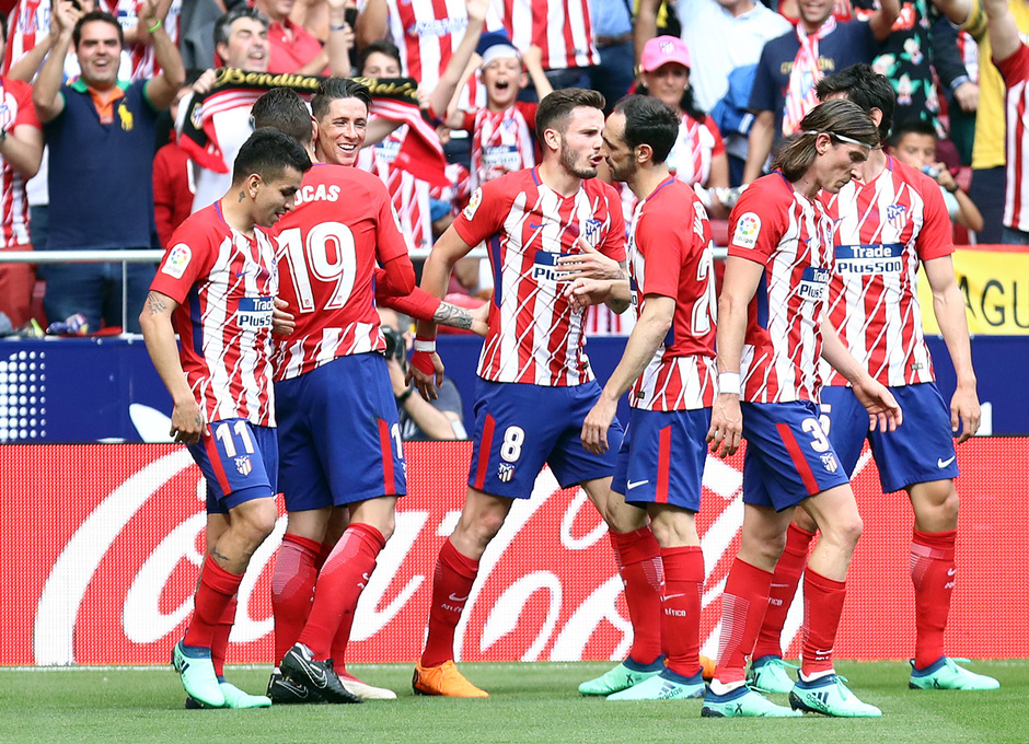 Temp. 17-18 | Atlético de Madrid-Eibar | Celebración piña