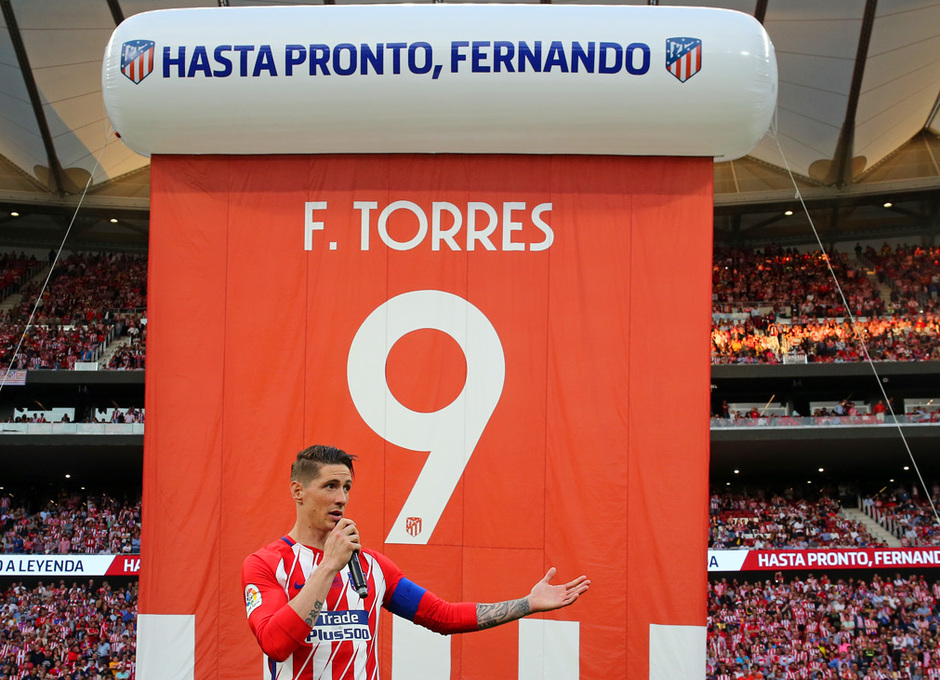 Temp. 17-18 | Atlético de Madrid-Eibar | Homenaje a Fernando Torres