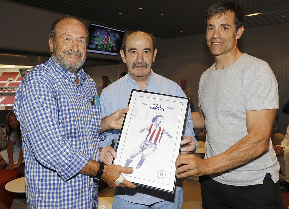 Homenaje a Capón en el Wanda Metropolitano por Leyendas Atlético de Madrid