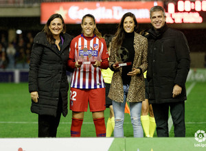 Temporada 2018-2019 | FC Barcelona - Atlético de Madrid Femenino | Homenaje Jenni y Olga
