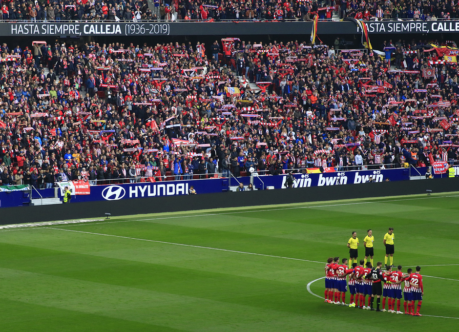 Temporada 18/19 | Atlético de Madrid - Real Madrid | Minuto de silencio por Calleja