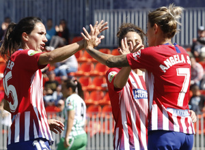 Temporada 18/19 | Atlético de Madrid Femenino - Real Betis | Celebración de gol