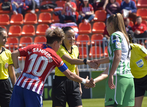 Temporada 18/19 | Atlético de Madrid Femenino - Real Betis | Saludo