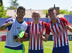 Temporada 18/19 | Atlético de Madrid B - Rápido de Bouzas | Dos Santos, Montero y Víctor Mollejo