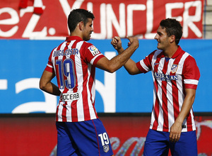 Temporada 13/14. Partido Atlético de Madrid Almería. Diego Costa y Koke celebrando un gol