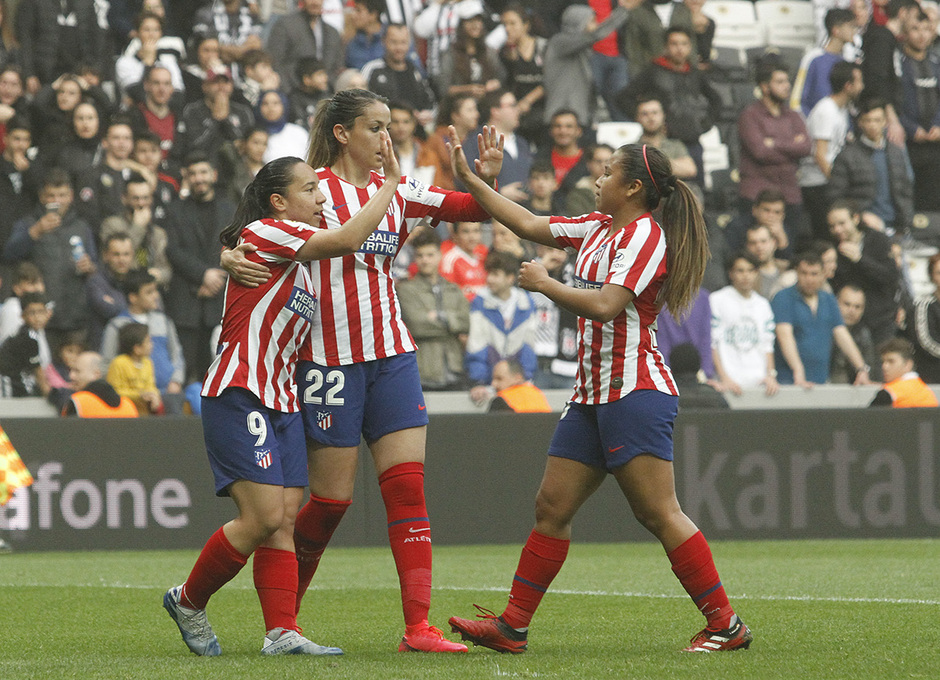 Temp. 19-20 | Besiktas - Atlético de Madrid Femenino | Celebración