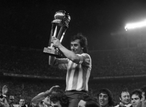 Final Intercontinental 1975 | Atlético de Madrid - Independiente de Avellaneda | Campeones | Adelardo