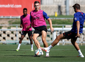 Temp. 19-20 | Entrenamiento en la Ciudad Deportiva Wanda de Majadahonda | Saponjic