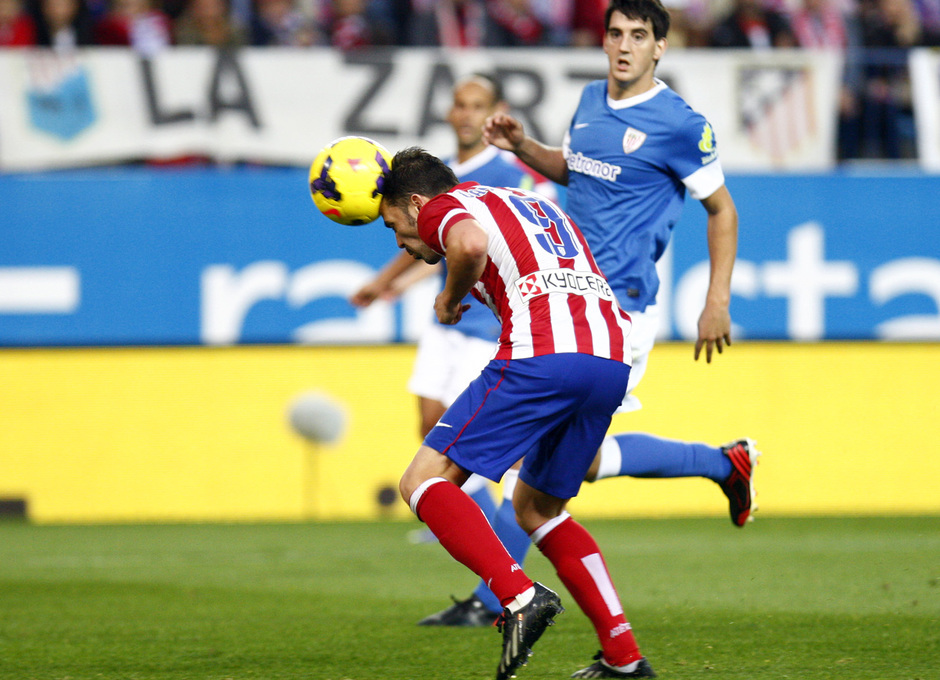 Temporada 20132-2014. Partido Atlético de Madrid- Bilbao, Villa rematando de cabeza