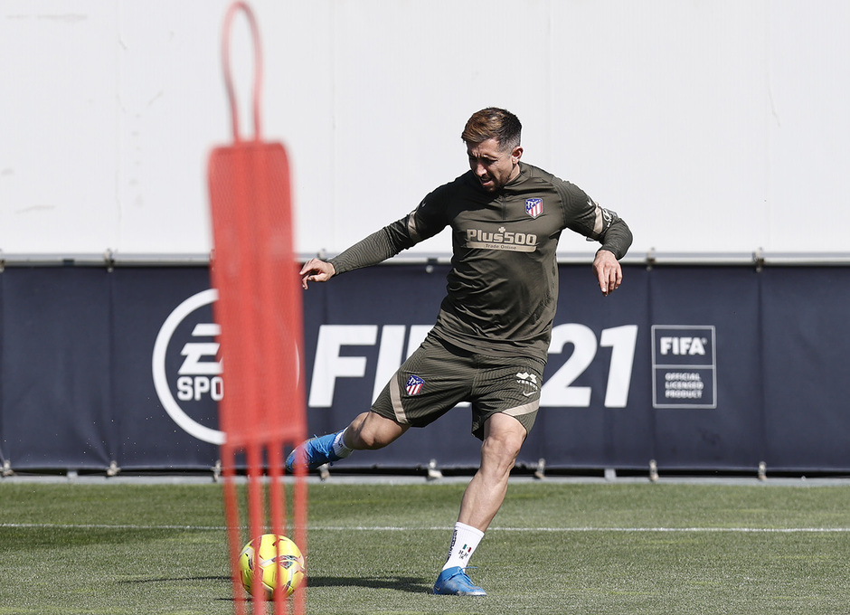 Entrenamiento 11/03/2021. Ciudad Deportiva Wanda. Herrera