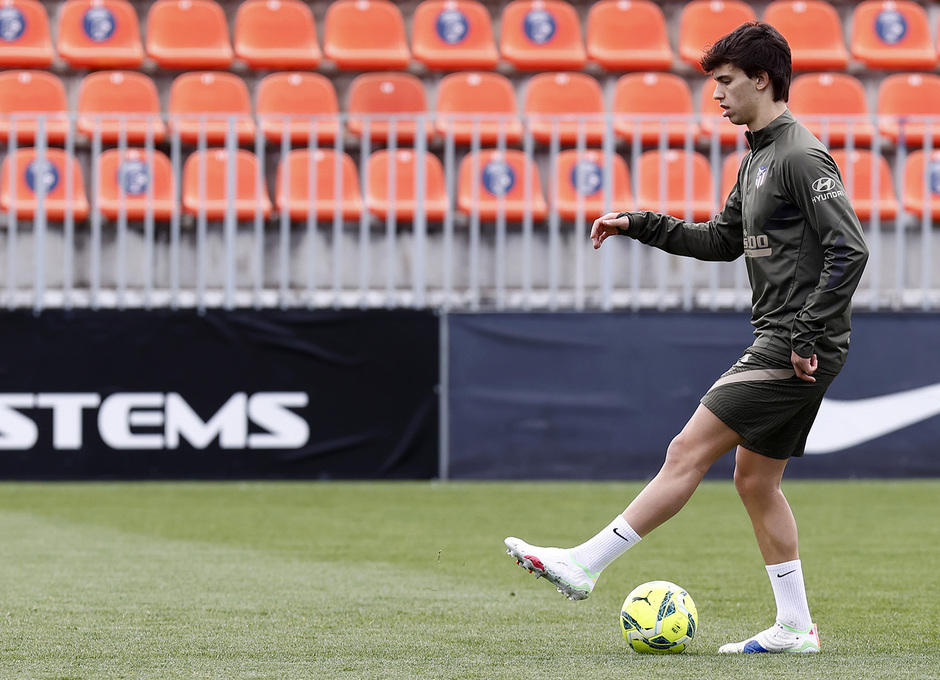 Entrenamiento 12/03/2021. Ciudad Deportiva Wanda. Joao Félix