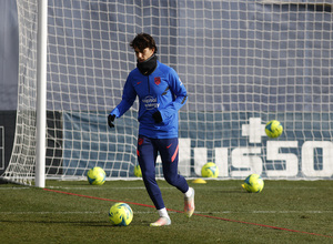 Temp. 21-22 | Entrenamiento 10-12-2021 | Joao Félix